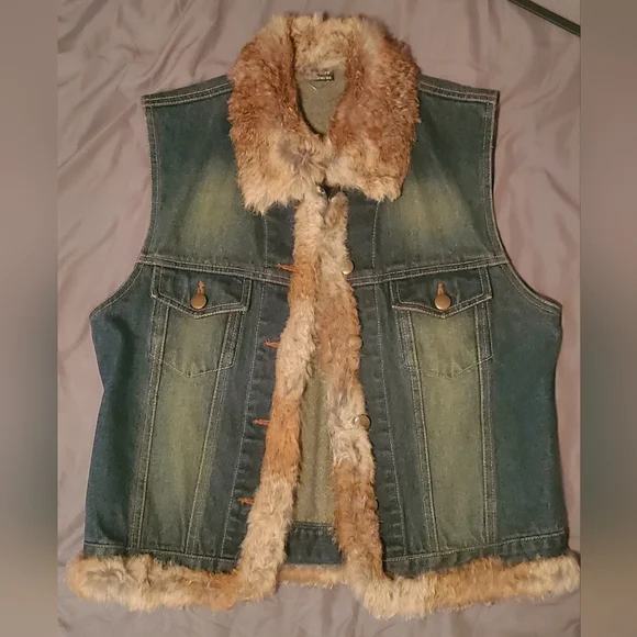 Vintage Cejon 100% Real Rabbit Fur Trim Denim Vest ♥️ - Picture 1 of 5